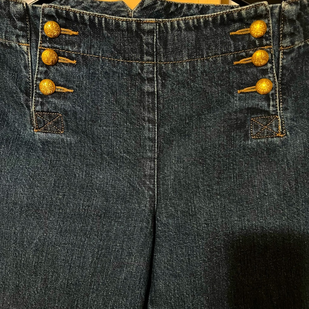 Sailor style jeans with wide legs.  Inseam 28”.  Size 6p